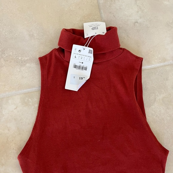 NEW! Zara Turtle Neck Body Suit - Picture 4 of 4